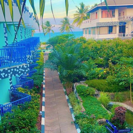 Beachcomber Hotel And Resort ดาร์เอสซาลาม ภายนอก รูปภาพ