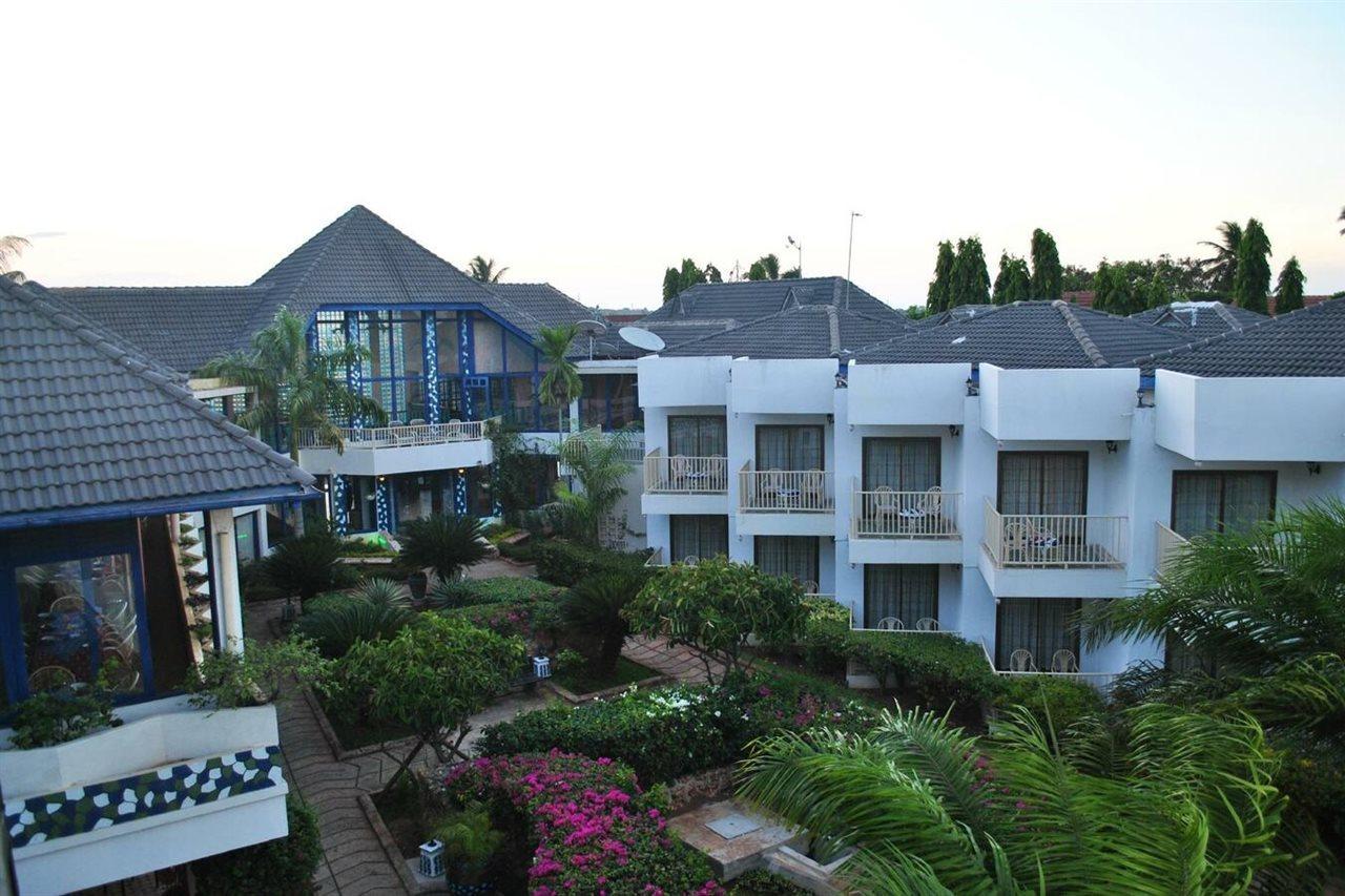 Beachcomber Hotel And Resort ดาร์เอสซาลาม ภายนอก รูปภาพ
