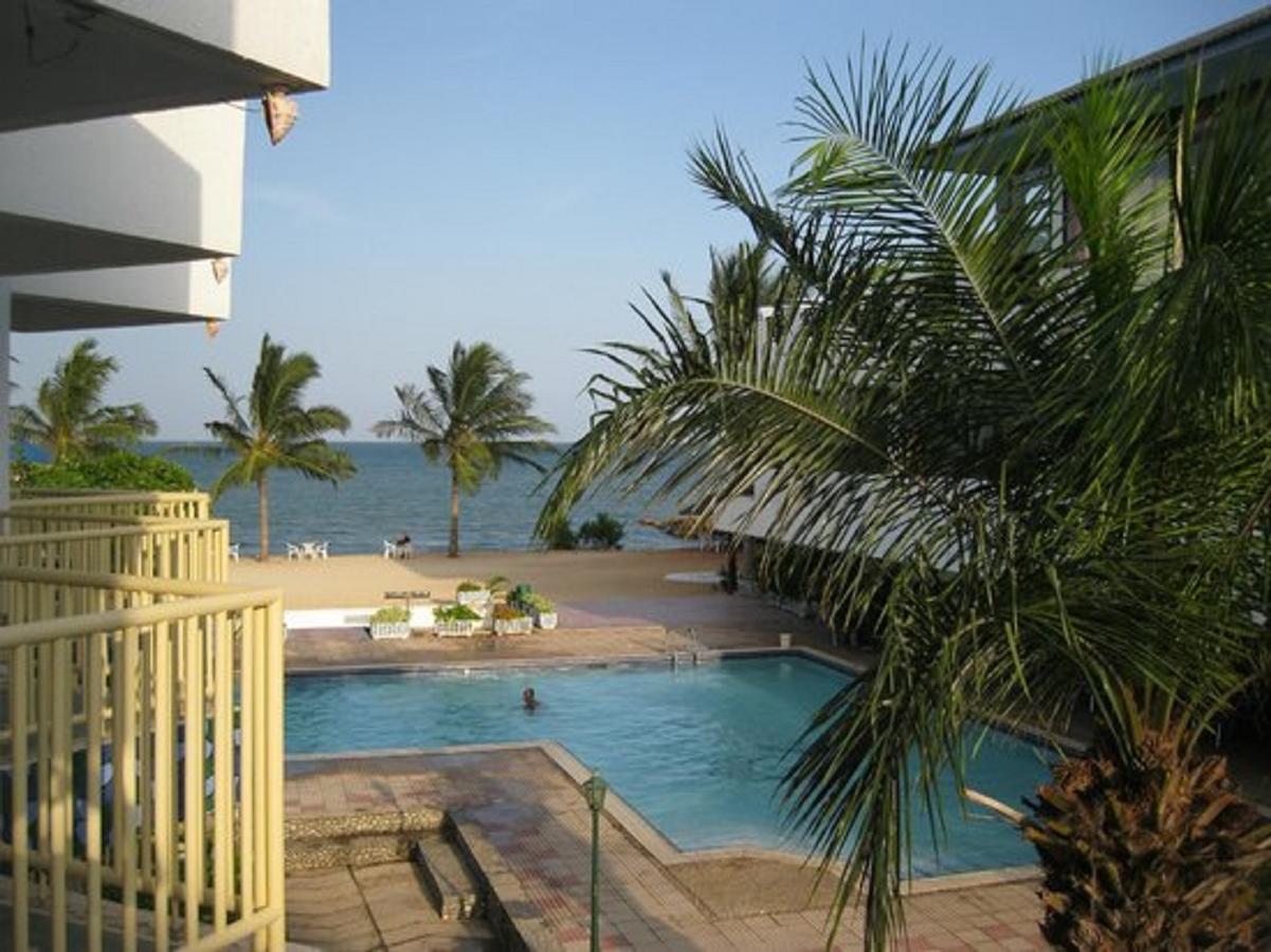 Beachcomber Hotel And Resort ดาร์เอสซาลาม ภายนอก รูปภาพ